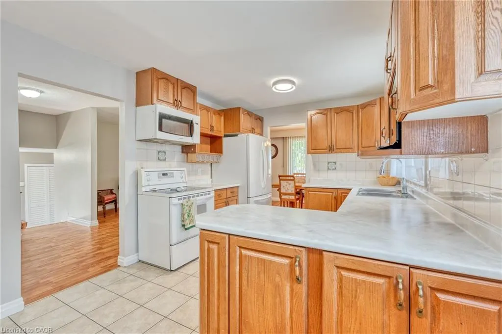 32 Rialto Court