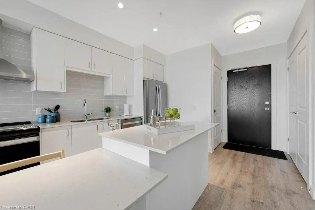 50 Grand Avenue S, #1507