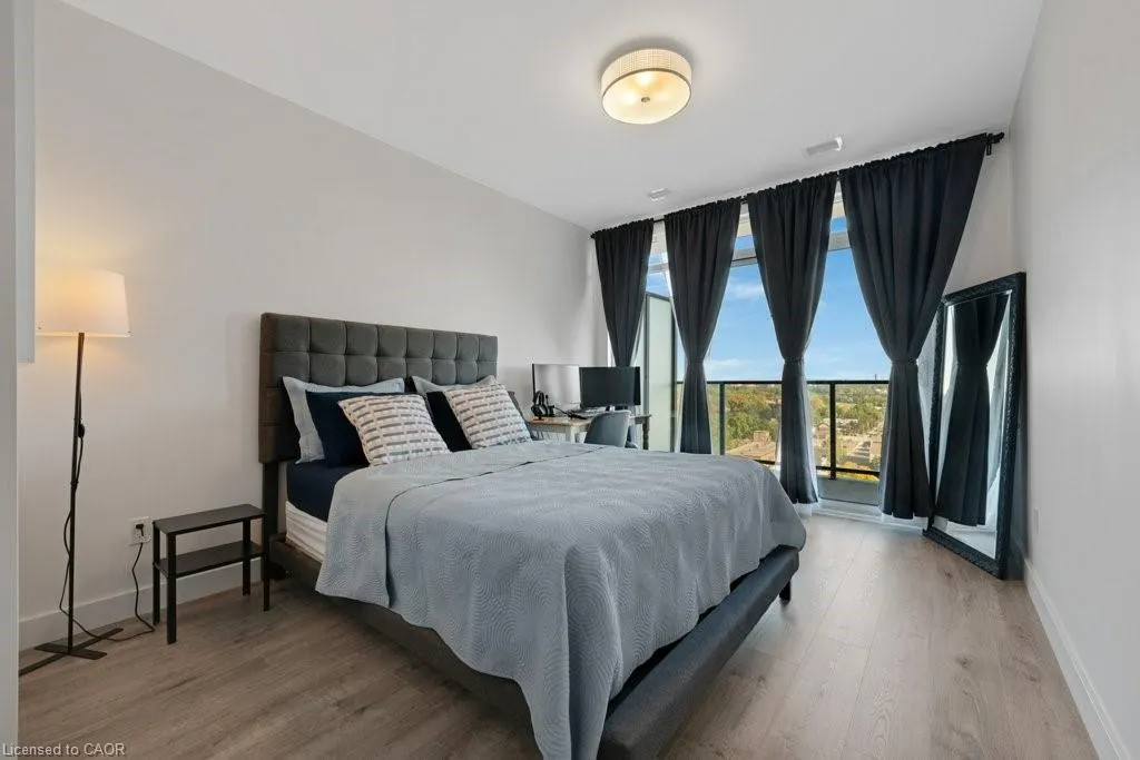 50 Grand Avenue S, #1507