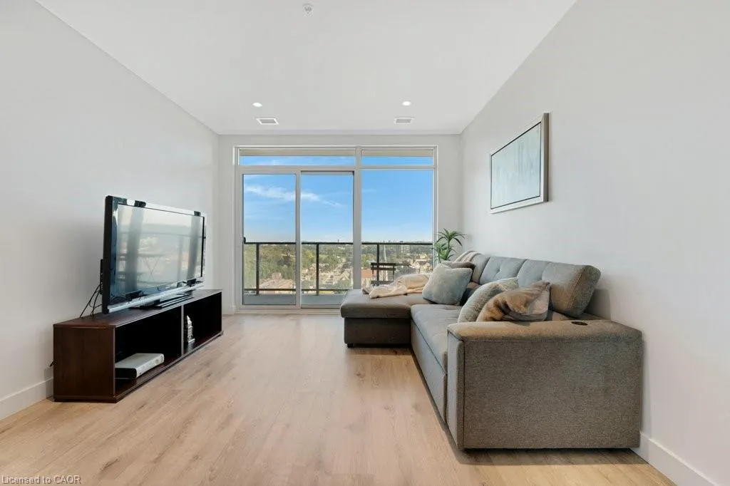 50 Grand Avenue S, #1507