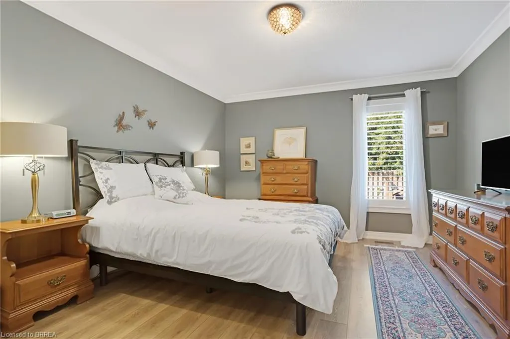 110 Somerset Road, #5