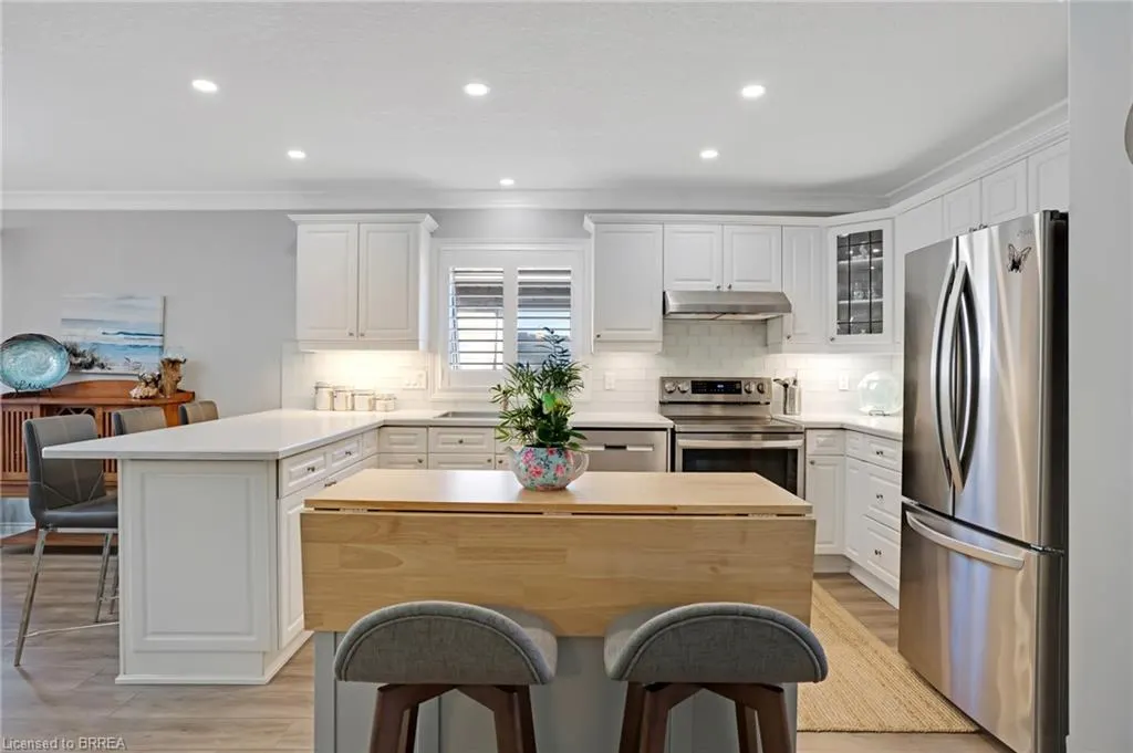 110 Somerset Road, #5