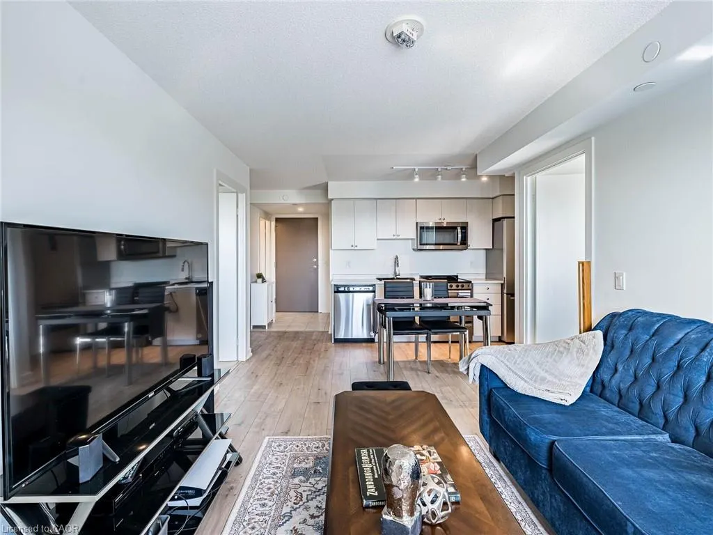 10 Wilby Cres Crescent, #2