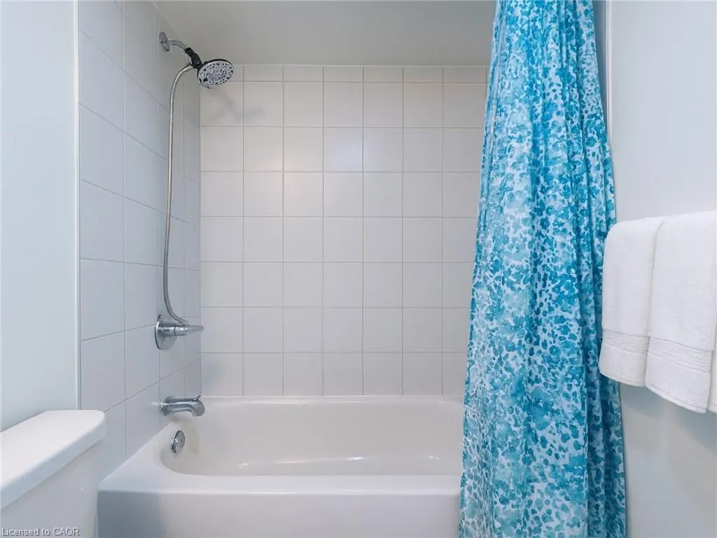 10 Wilby Cres Crescent, #2