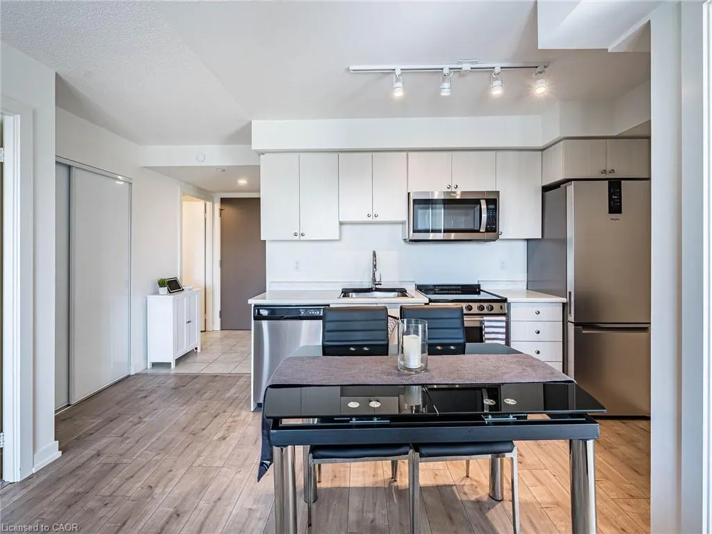 10 Wilby Cres Crescent, #2
