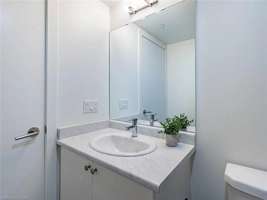 10 Wilby Cres Crescent, #2