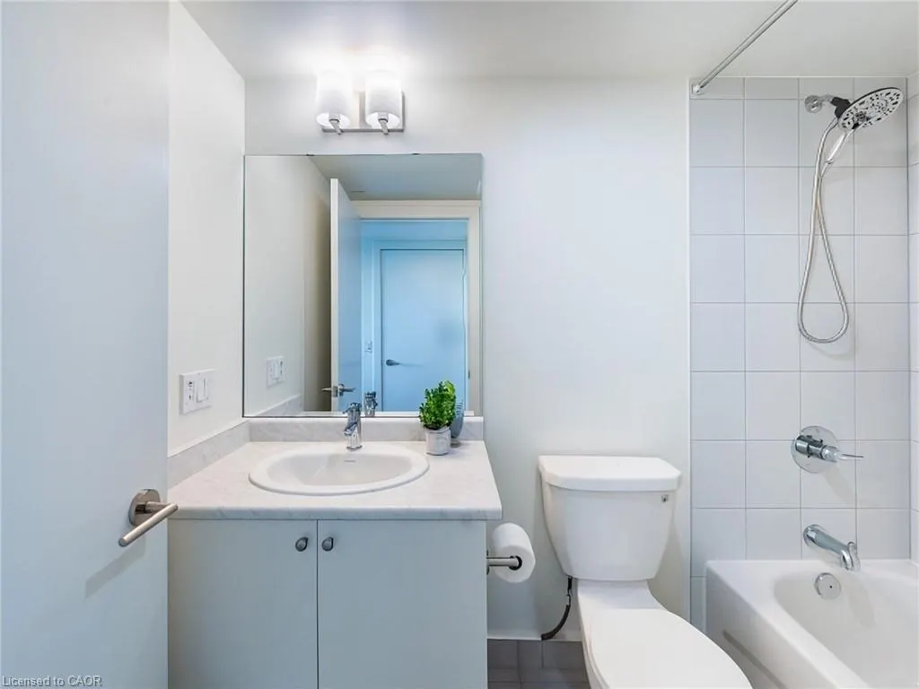 10 Wilby Cres Crescent, #2