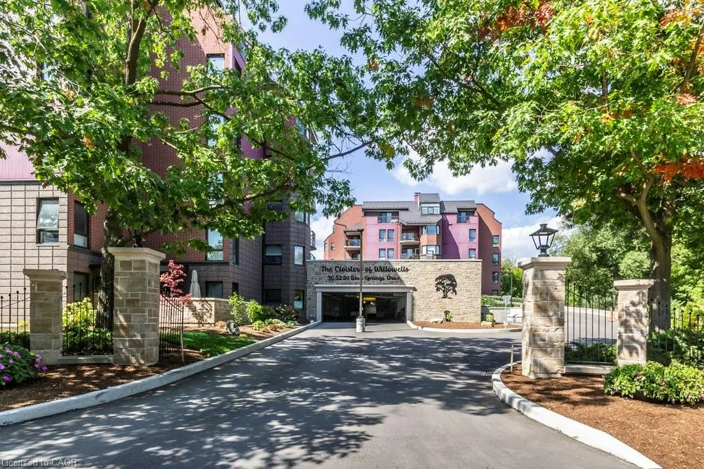 52 Blue Springs Drive, #11
