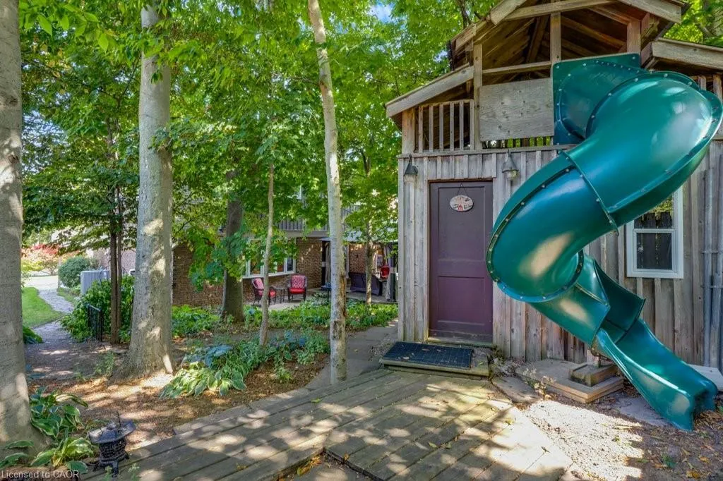 173 Ripplewood Crescent