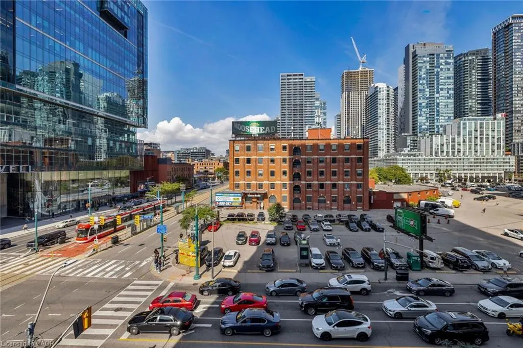 397 Front Street, #605