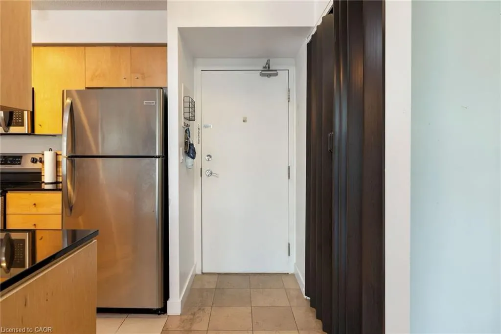 397 Front Street, #605