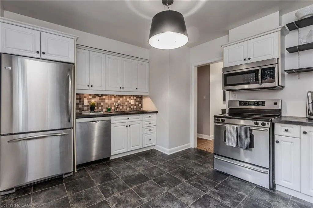 1420 Alfred Crescent