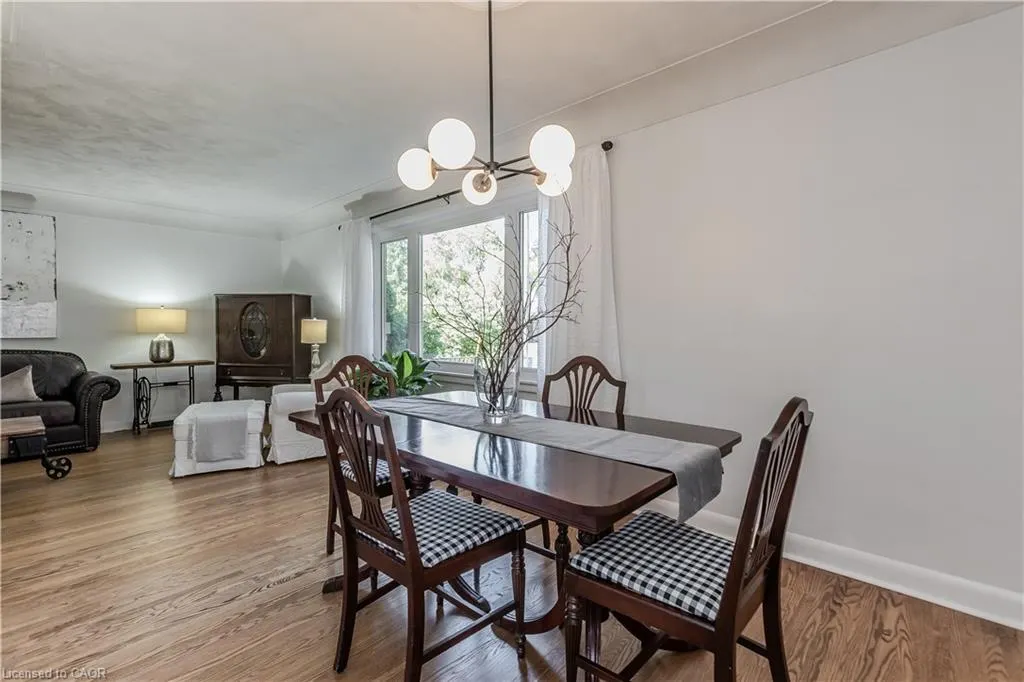 1420 Alfred Crescent