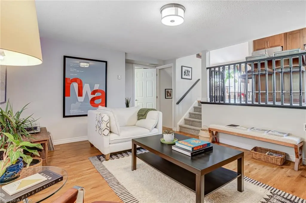104 Homeview Place