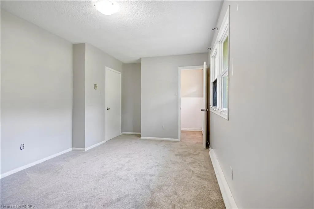 10 Harris Avenue