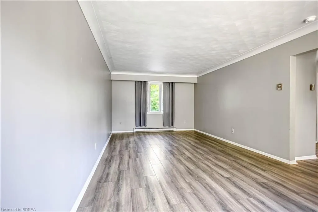 10 Harris Avenue