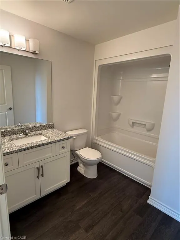 1284 Gordon Street, #115