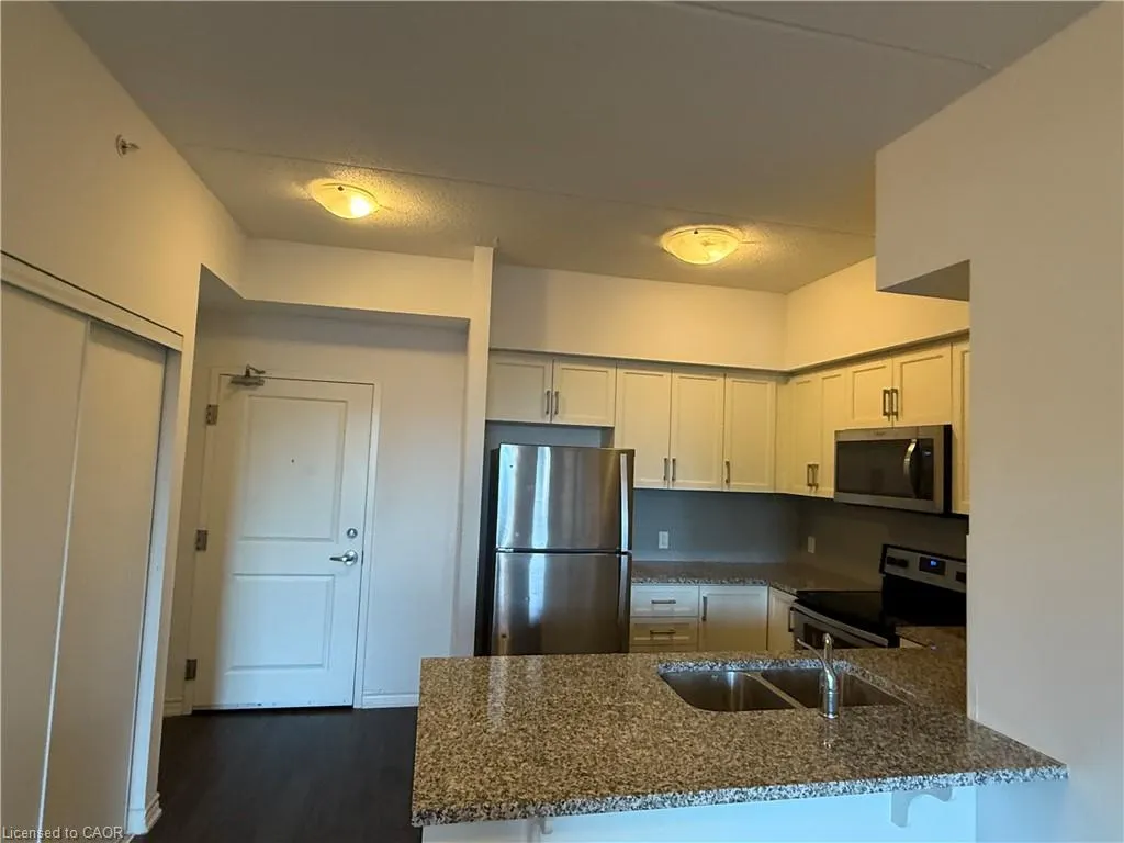 1284 Gordon Street, #115