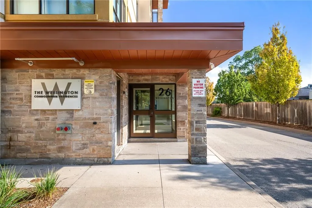 26 Wellington Street, #201