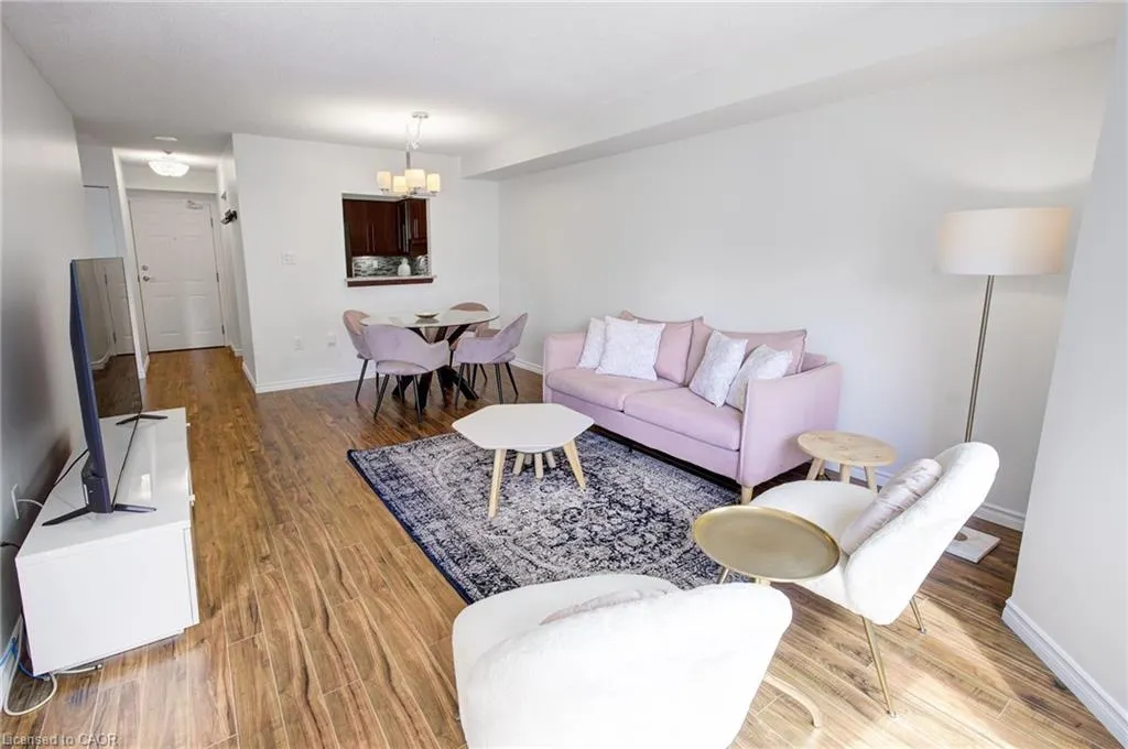 1270 Maple Crossing Boulevard, #306