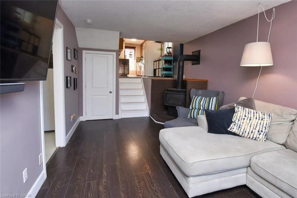302 Linden Drive