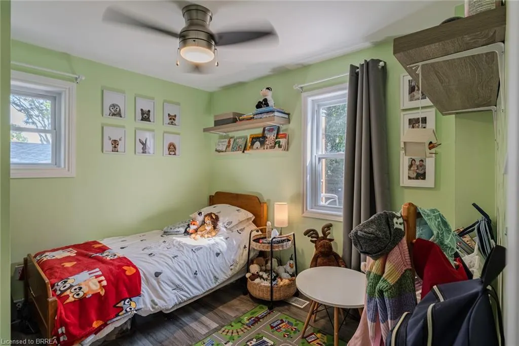 37 Twelfth Avenue