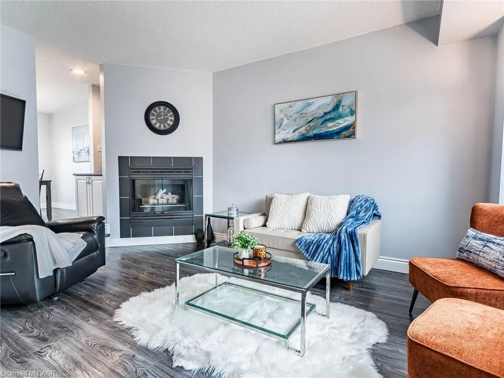 310 Christopher Drive, #8