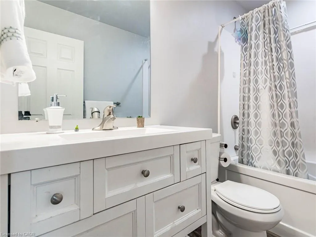 310 Christopher Drive, #8