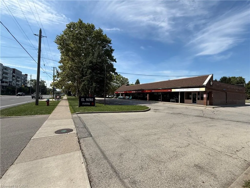 355 Plains Street E, #B1