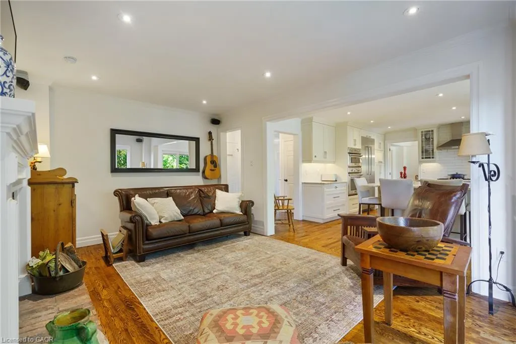 3 Maplehurst Ridge