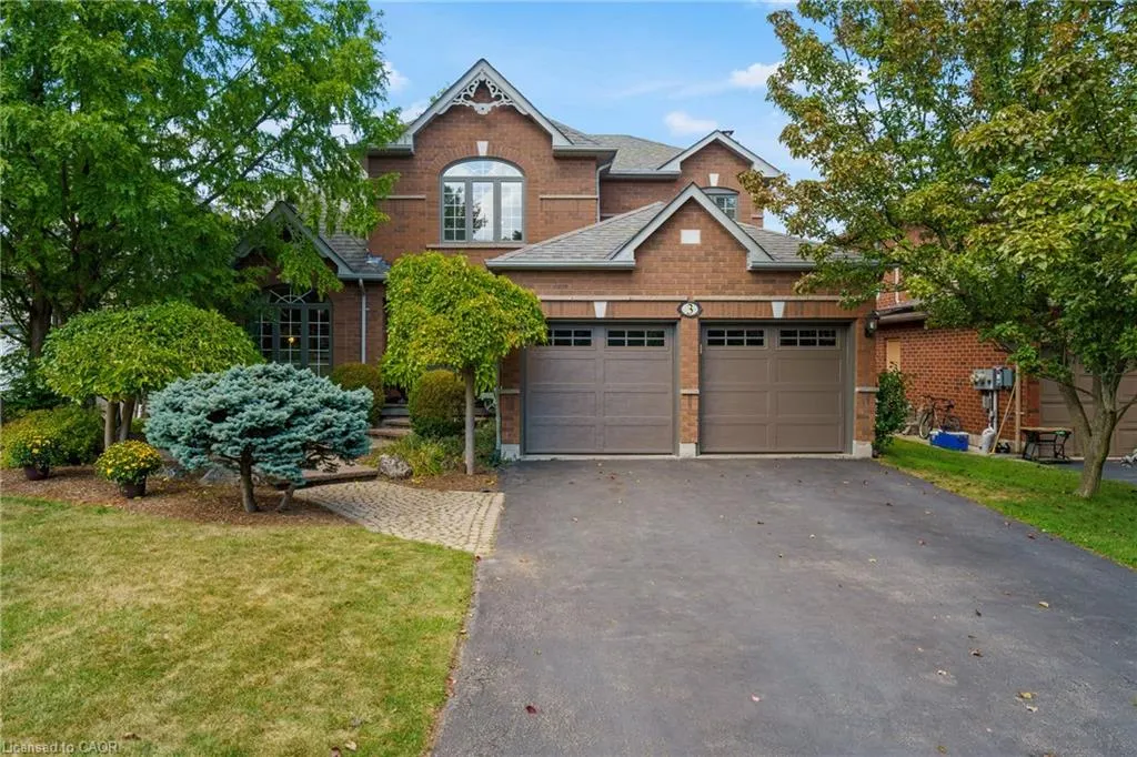 3 Maplehurst Ridge