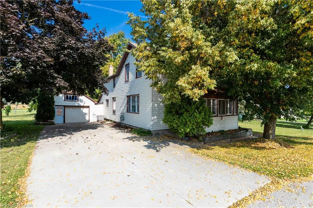 84 Absalom St W Street