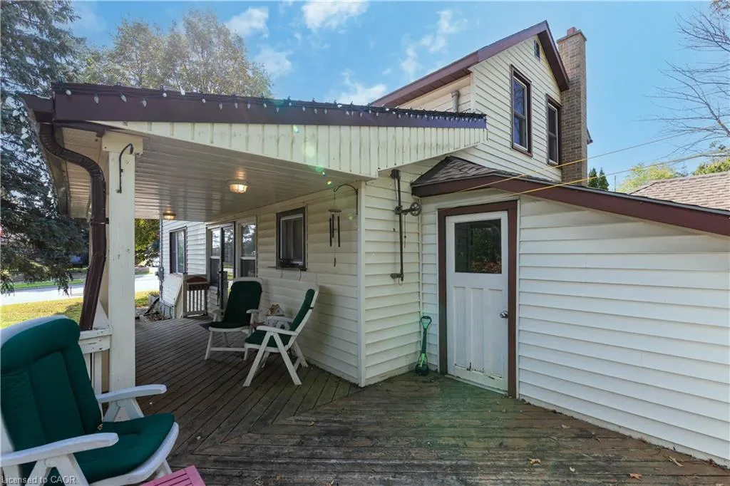 84 Absalom St W Street
