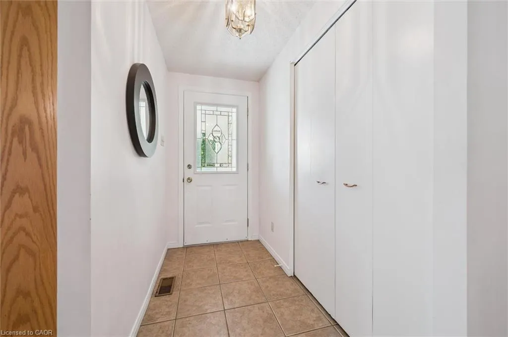15 Jodi Place