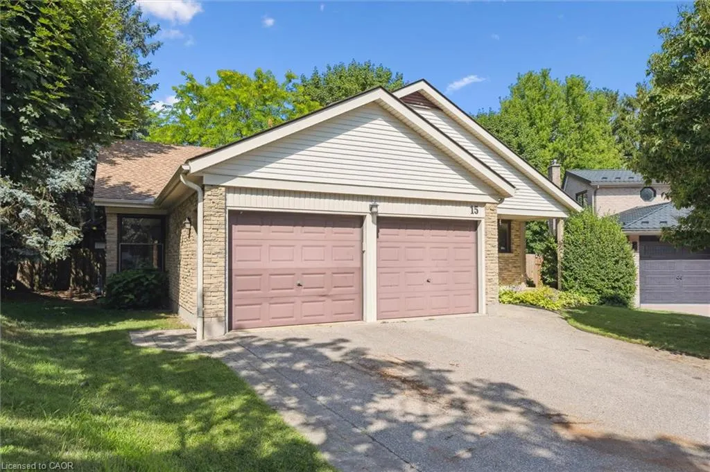 15 Jodi Place