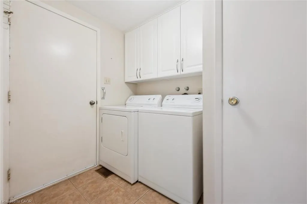15 Jodi Place
