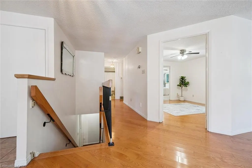 15 Jodi Place