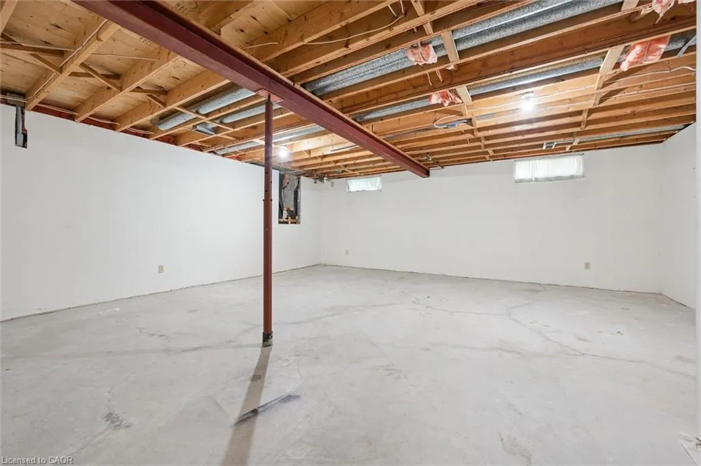 15 Jodi Place