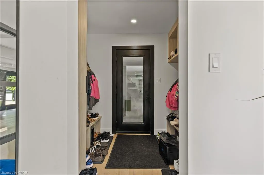 514 Oxbow Road