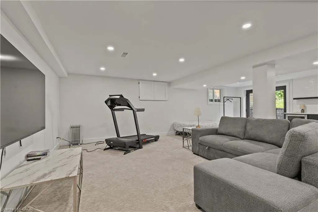 514 Oxbow Road
