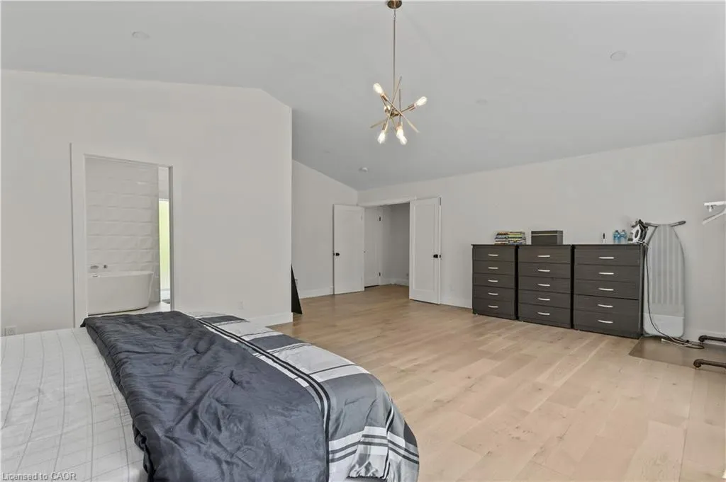 514 Oxbow Road