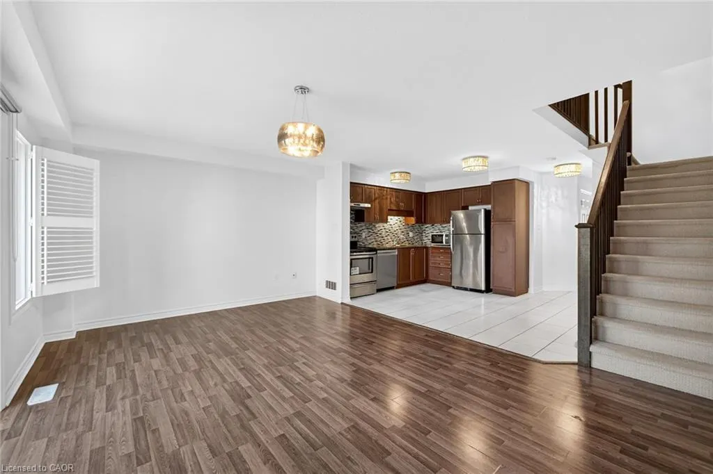 34 Arlington Crescent