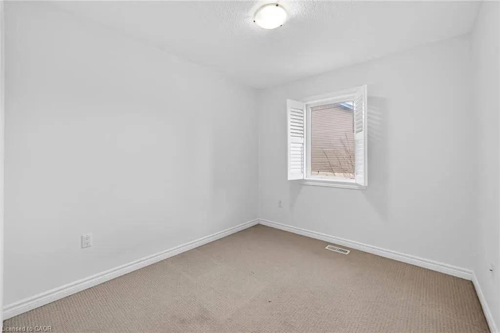 34 Arlington Crescent