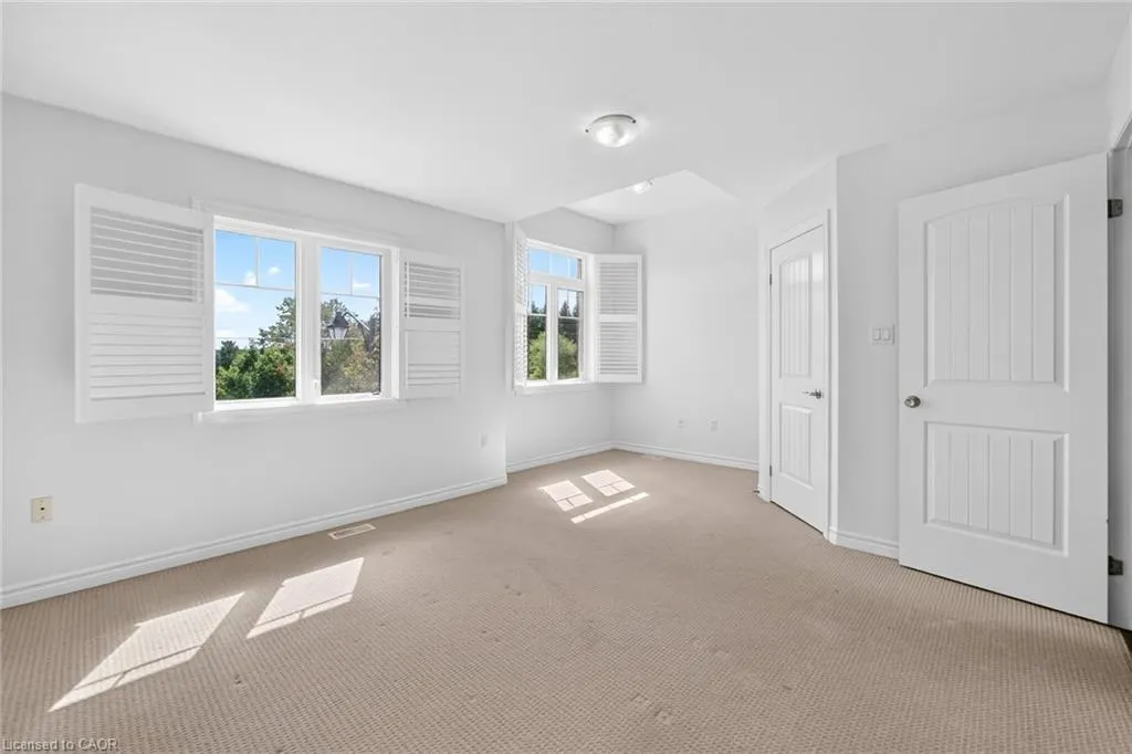 34 Arlington Crescent