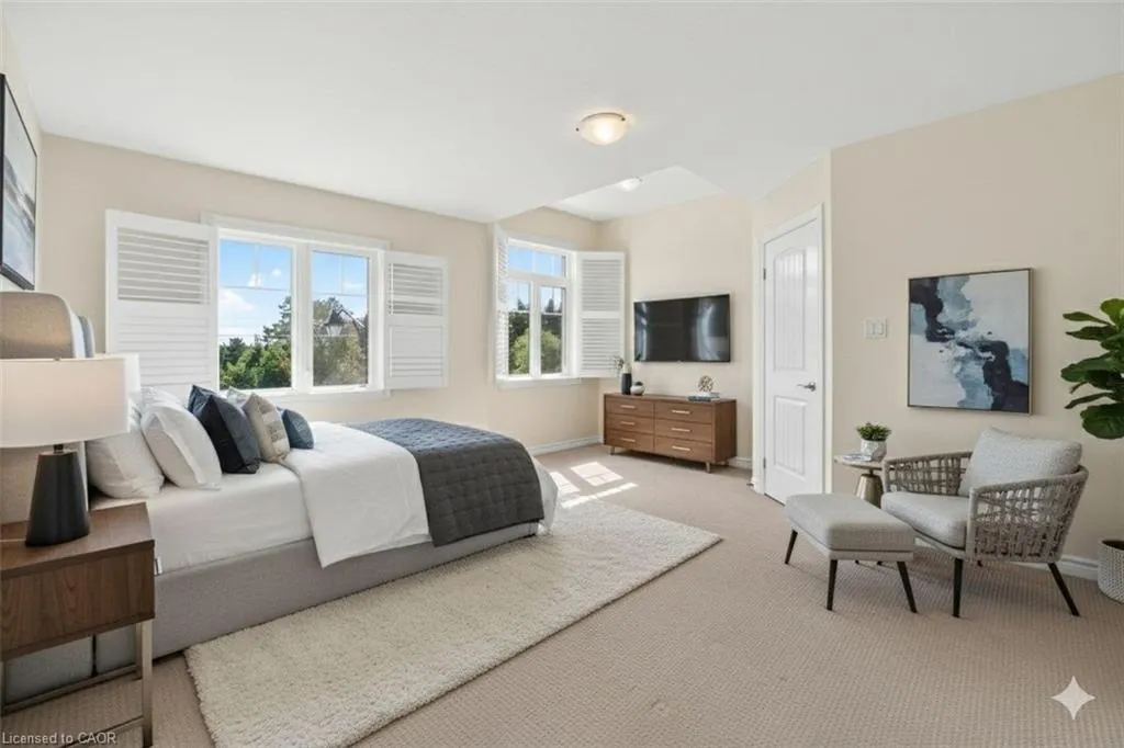 34 Arlington Crescent