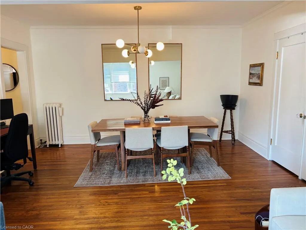 285 King Street W, #23