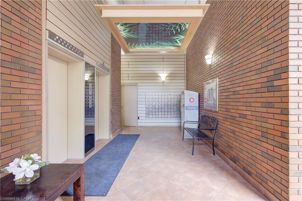 222 Jackson Street W, #1406
