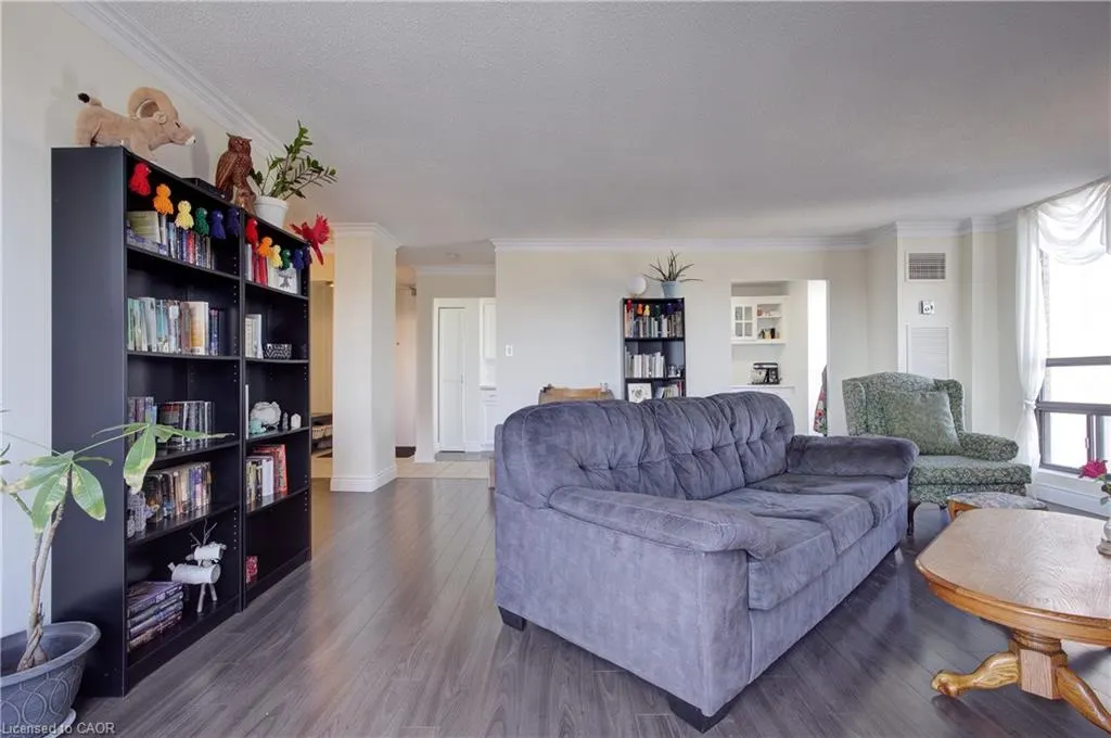 222 Jackson Street W, #1406
