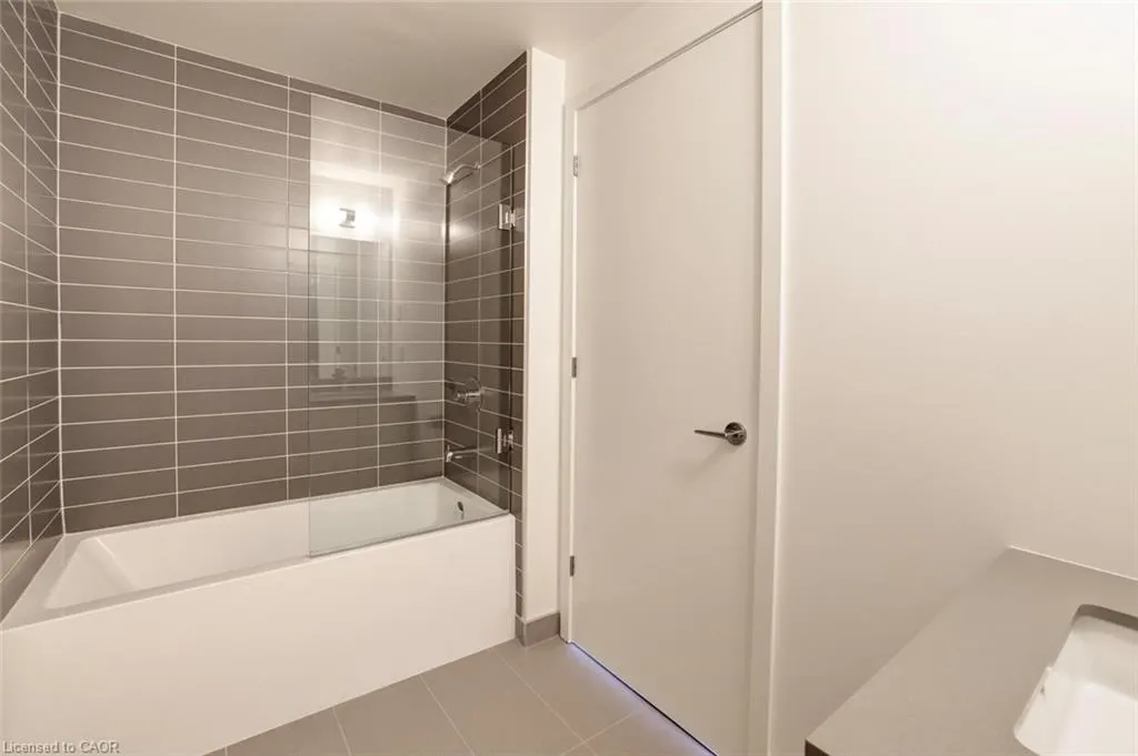 3079 Trafalgar Road, #1308