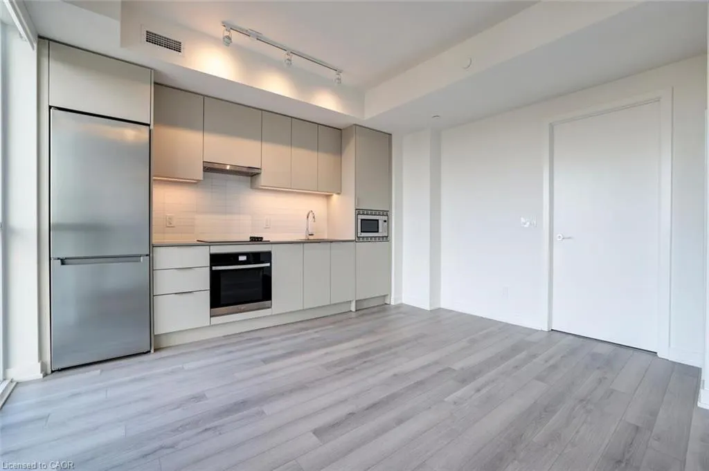 3079 Trafalgar Road, #1308